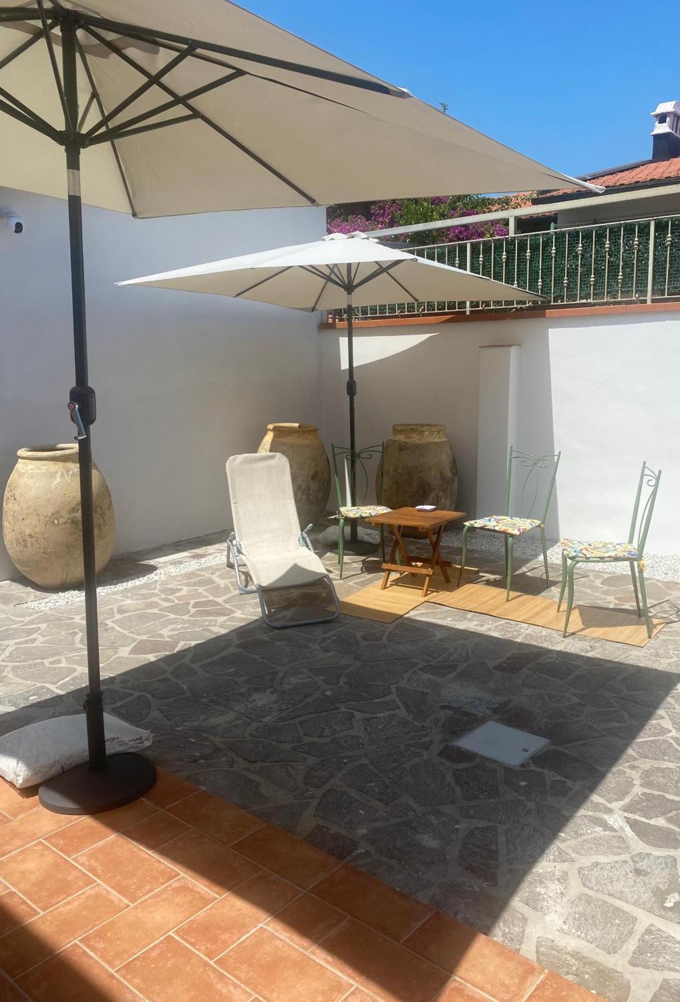 Hotel Casa Raffaela Marina Di Pisa Esterno foto